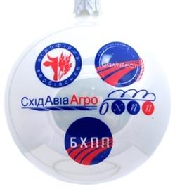 elochnyy-shar-grand-shid-avto